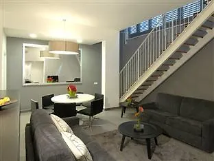 *** Hotel Amister Apartments Via Augusta Barcelona Spain